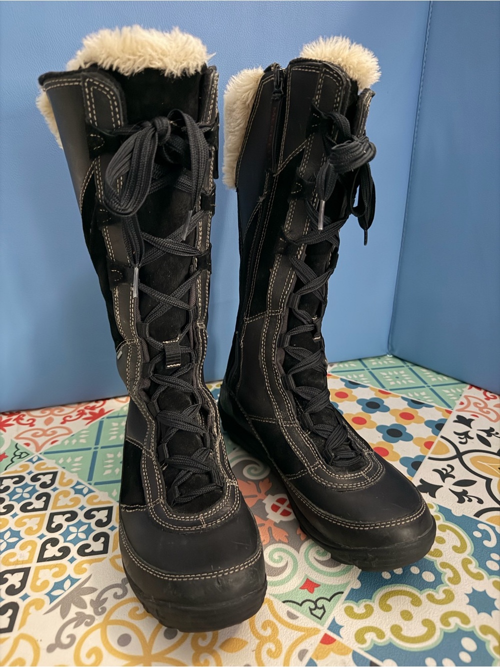 Merrell Black Winter Lace-Up Fur-Trim Boots